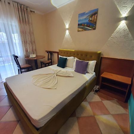 My Rooms Hotel ติรานา ภายนอก รูปภาพ